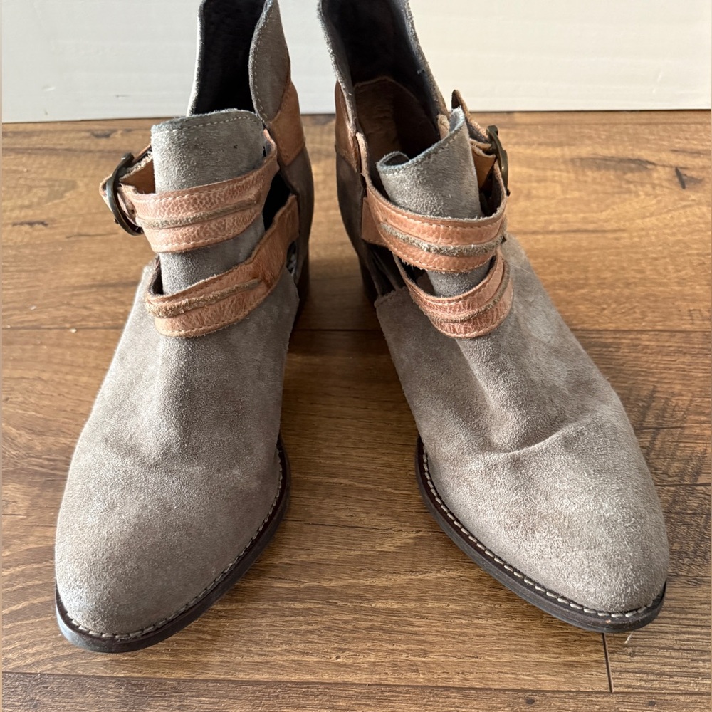 Stylish Gray and Tan Women's Ankle Booties